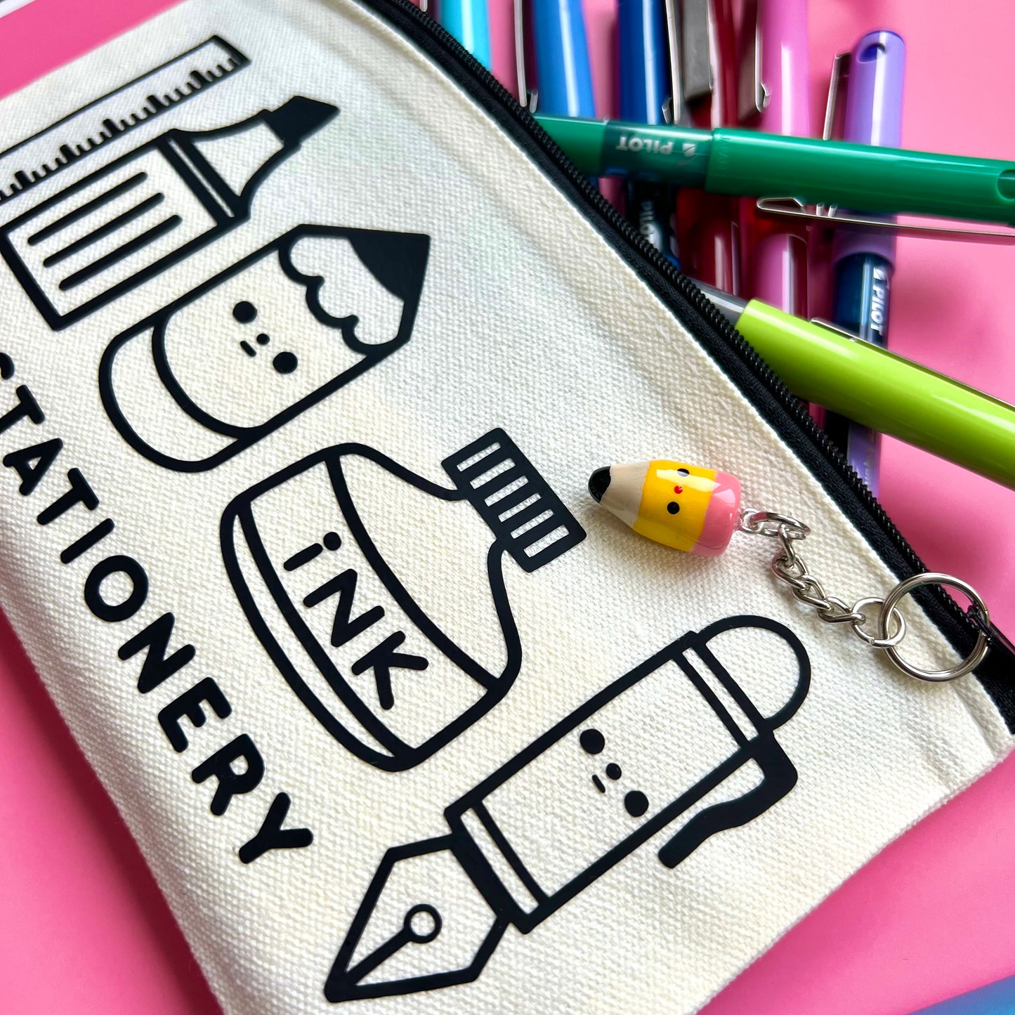 Love stationery - Pouch